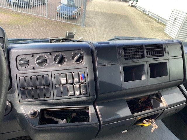 Tractor unit MAN TGA 26.480 6x6 BB TGA 26.480 6x6 BB, Kipphydraulik: picture 6