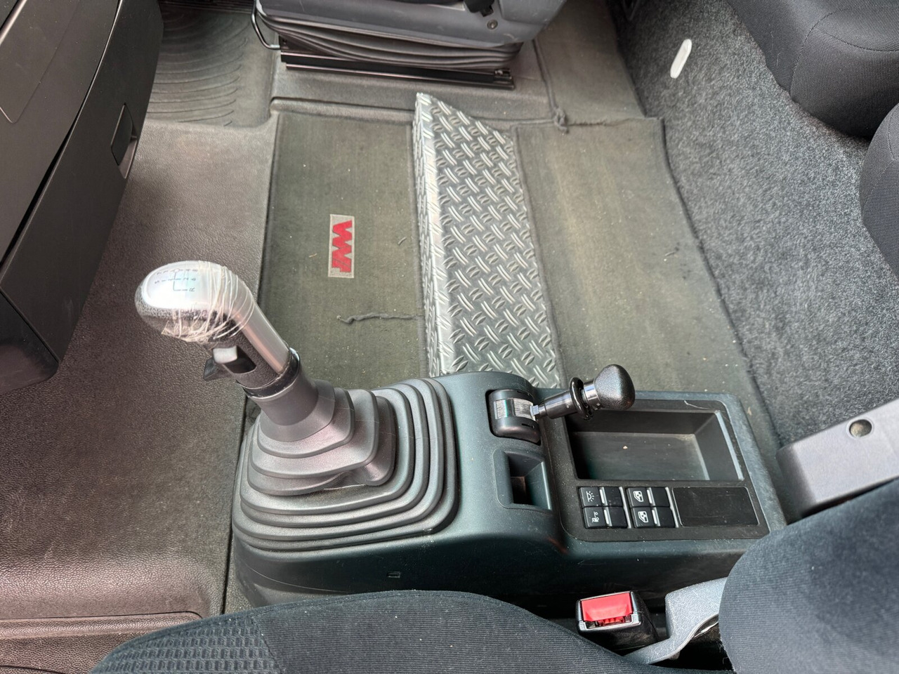 MAN TGX 18.400 4X2 BLS TGX 18.400 4X2 BLS, Fahrschule, 5 Sitzer - Tractor unit: picture 3 MAN TGX 18.400 4X2 BLS TGX 18.400 4X2 BLS, Fahrschule, 5 Sitzer - Tractor unit: picture 3