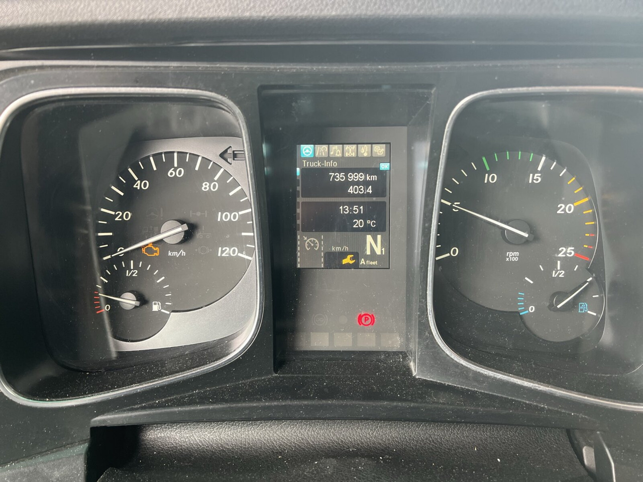 Mercedes-Benz Actros 1842/45 LS 4x2 Actros 1842/45 LS 4x2, 3x VORHANDEN - Tractor unit: picture 5 Mercedes-Benz Actros 1842/45 LS 4x2 Actros 1842/45 LS 4x2, 3x VORHANDEN - Tractor unit: picture 5