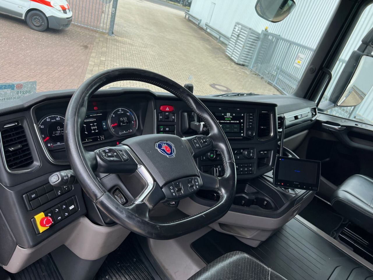 Scania R 580 6x4 R 580 6x4, V8-Motor, Kipphydraulik, Retarder, 66t - Tractor unit: picture 3 Scania R 580 6x4 R 580 6x4, V8-Motor, Kipphydraulik, Retarder, 66t - Tractor unit: picture 3