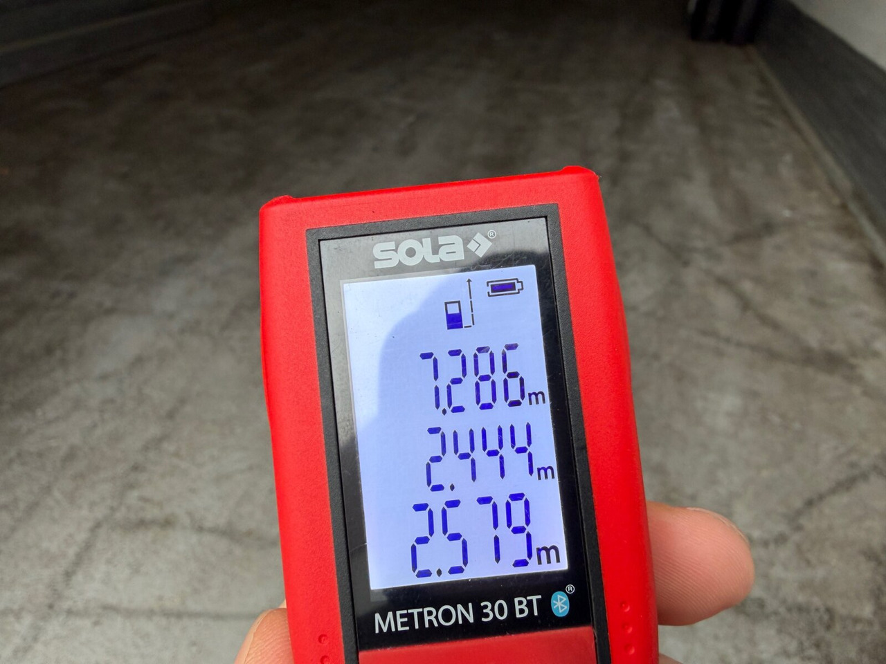 Mercedes-Benz Actros 1832 L 4x2 Actros 1832 L 4x2, Kühlkoffer, 2x Trennwand, Carrier, LBW BÄR - Truck: picture 3 Mercedes-Benz Actros 1832 L 4x2 Actros 1832 L 4x2, Kühlkoffer, 2x Trennwand, Carrier, LBW BÄR - Truck: picture 3