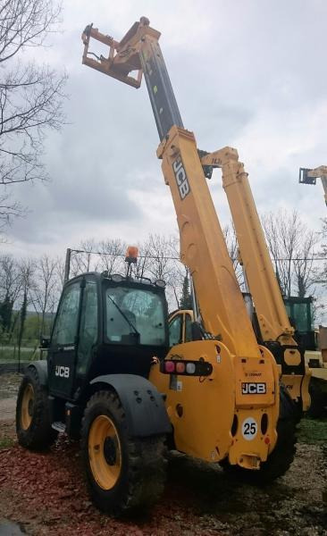 JCB 541-70WM - Telescopic handler: picture 2 JCB 541-70WM - Telescopic handler: picture 2