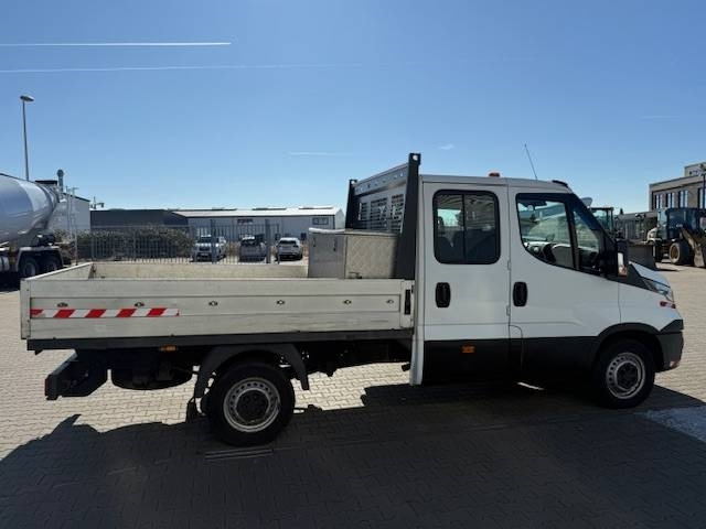 Iveco Daily 35 S12 - Panel van: picture 3 Iveco Daily 35 S12 - Panel van: picture 3