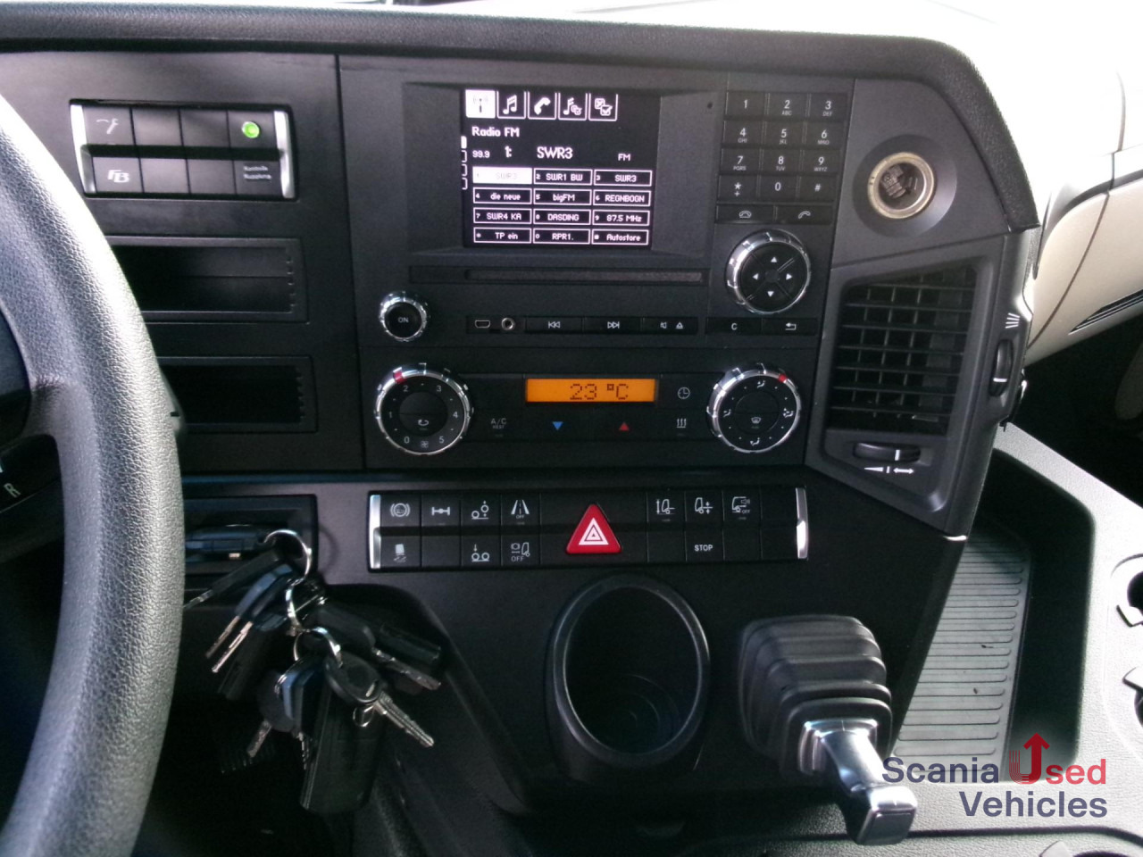 MERCEDES-BENZ MB Actros 2533L Volumen - Curtainsider truck: picture 2 MERCEDES-BENZ MB Actros 2533L Volumen - Curtainsider truck: picture 2