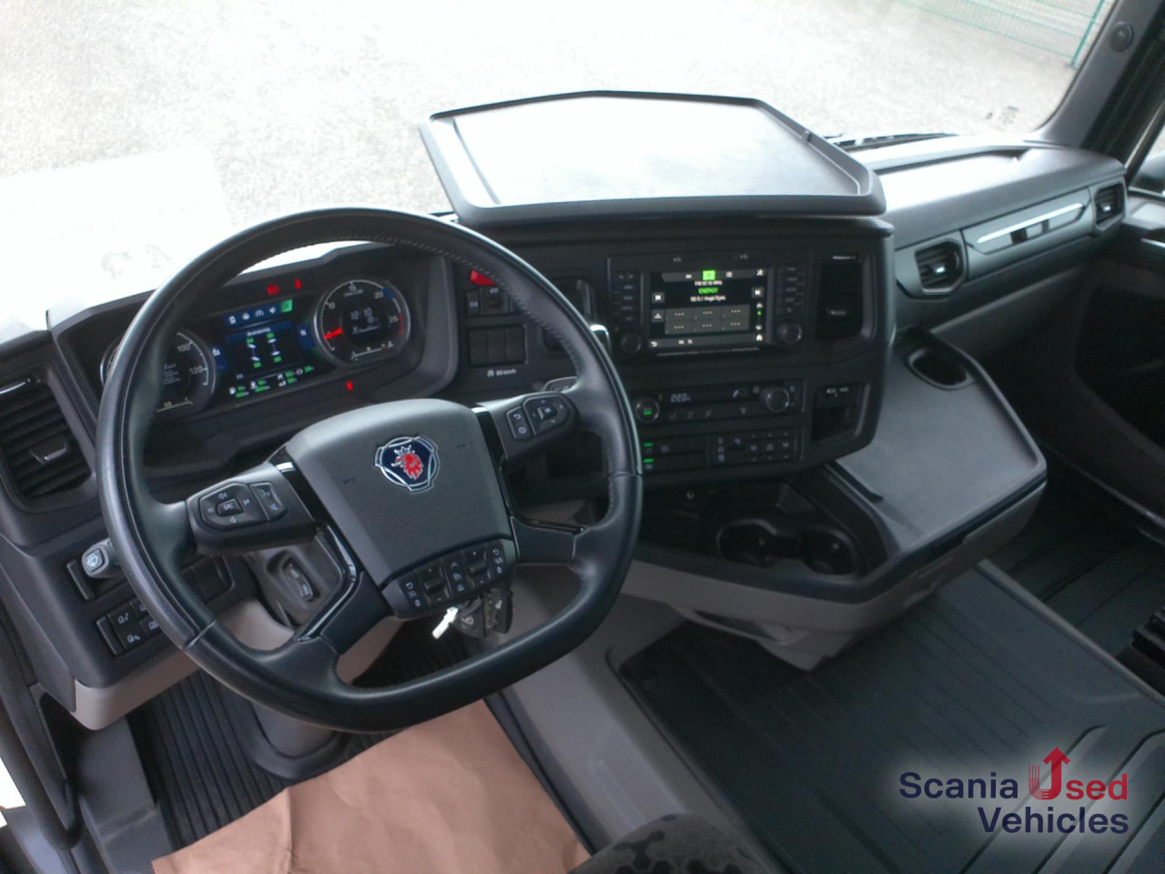 SCANIA R 460 A4X2NA - Tractor unit: picture 2 SCANIA R 460 A4X2NA - Tractor unit: picture 2