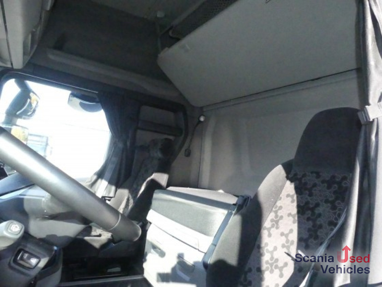 SCANIA R 460 A4x2NA Kipphydraulik New Dashboard - Tractor unit: picture 2 SCANIA R 460 A4x2NA Kipphydraulik New Dashboard - Tractor unit: picture 2