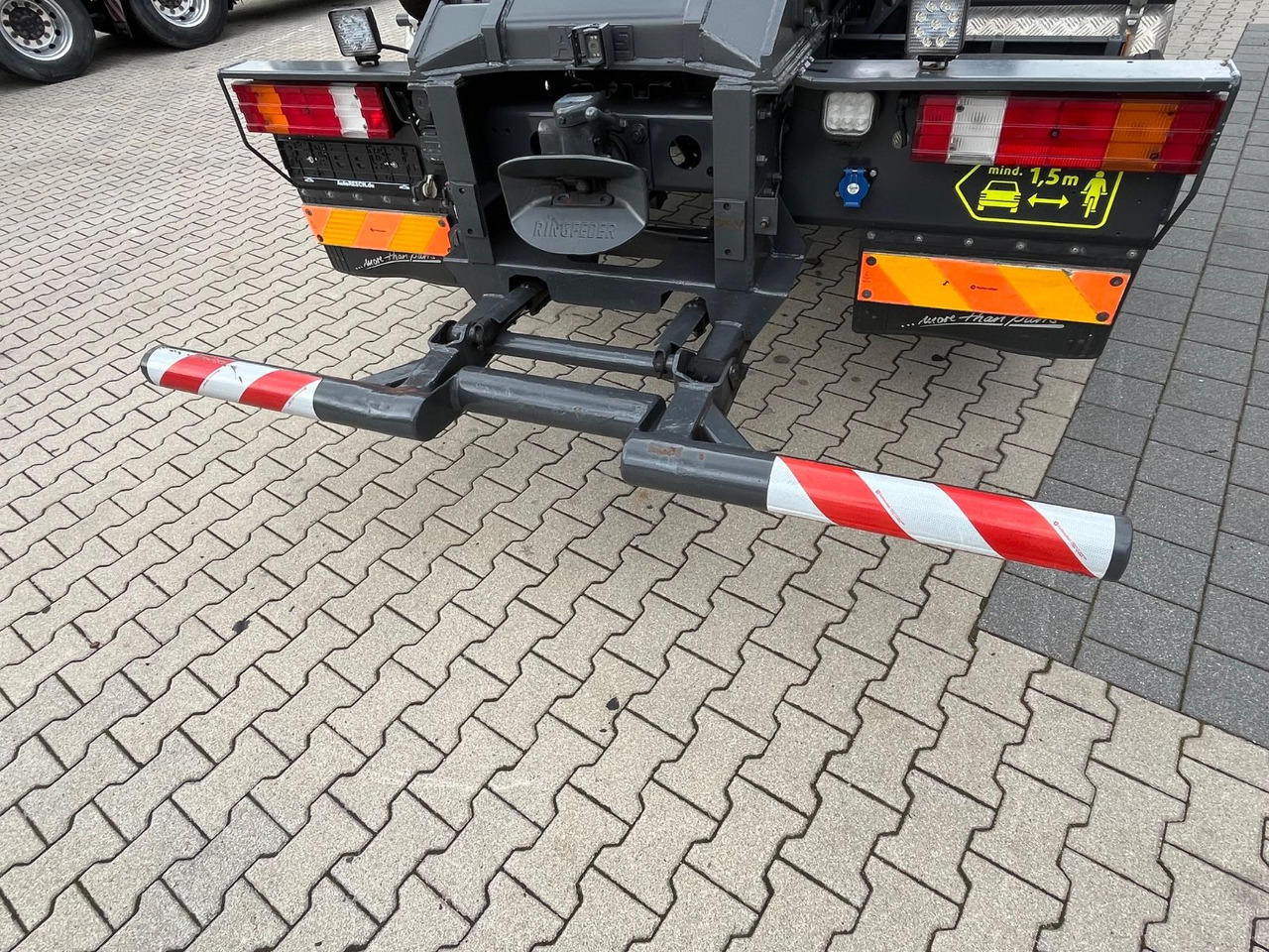 Hook lift truck Mercedes-Benz Actros 2544 MP3 Abrollkipper original 84.000KM: picture 6
