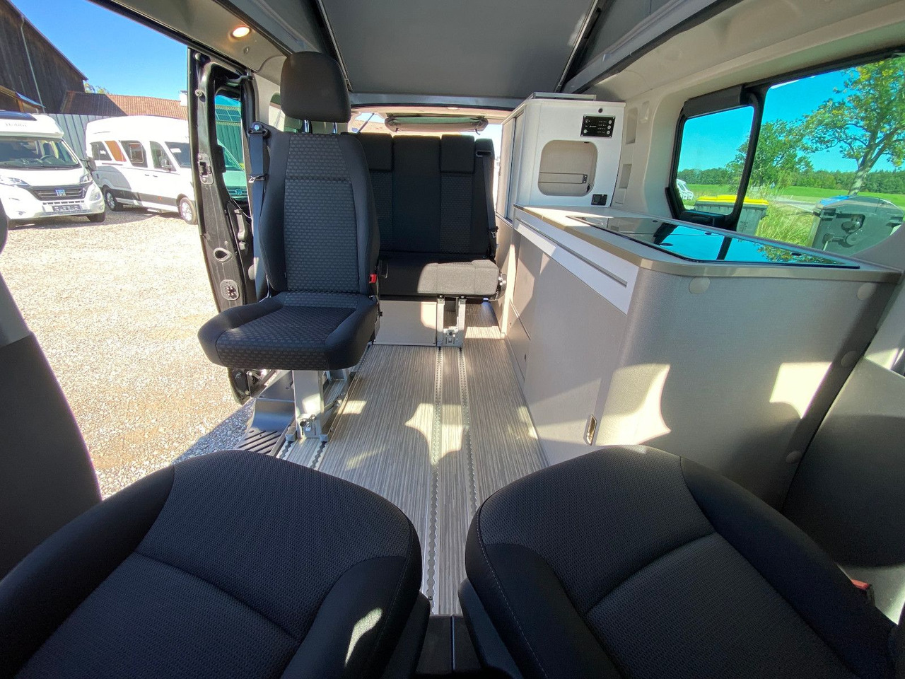 Camper van Bürstner Playa Limited C 500,  5 Sitze: picture 19