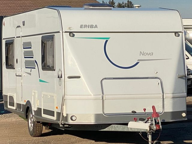 HYMER / ERIBA / HYMERCAR Nova 530 Swing mit Längsbetten und Moser, top Zu - Caravan: picture 2 HYMER / ERIBA / HYMERCAR Nova 530 Swing mit Längsbetten und Moser, top Zu - Caravan: picture 2