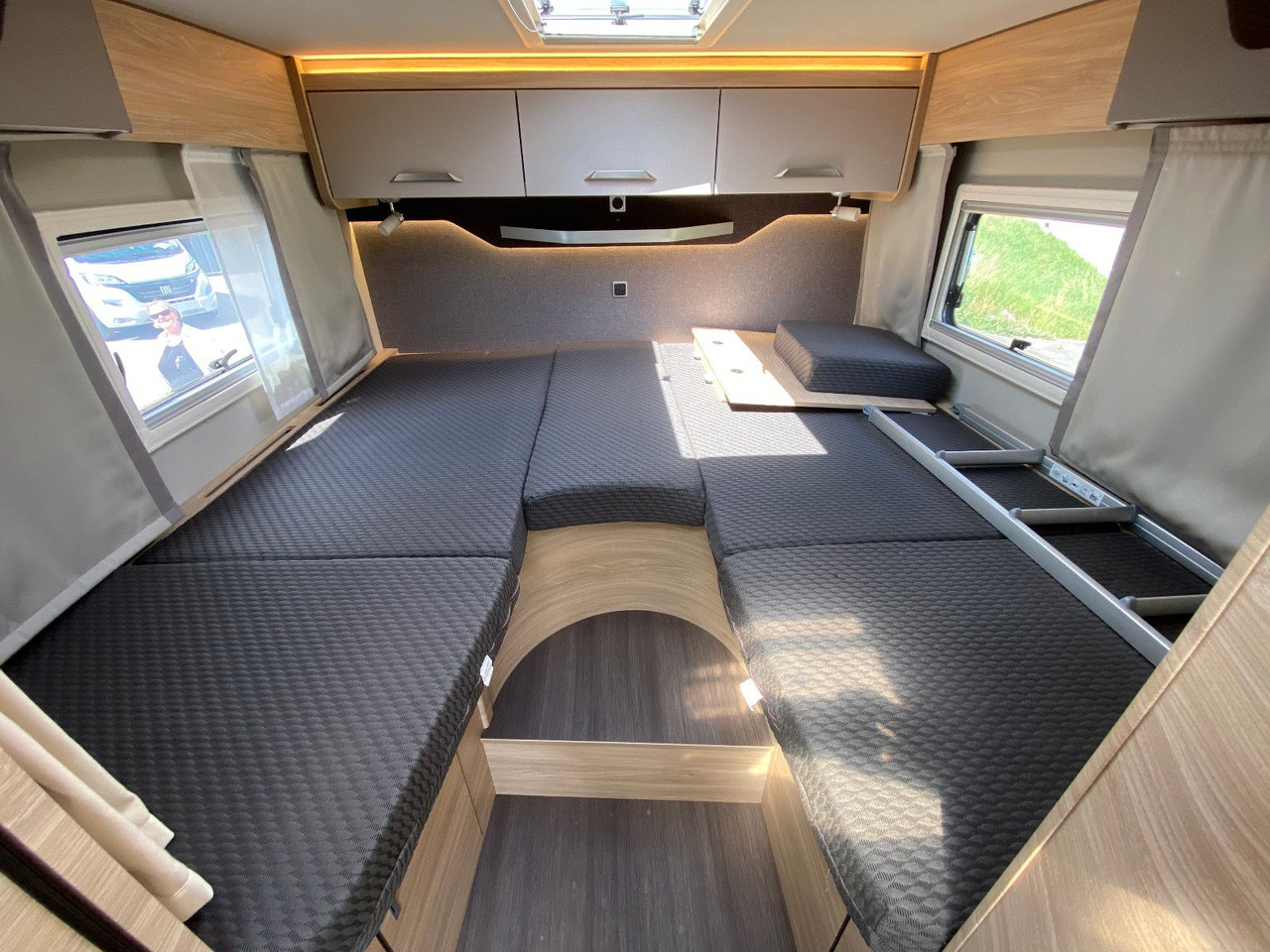 Semi-integrated motorhome Knaus Van TI PLUS Platinium Selection 650 MEG,Automat: picture 15