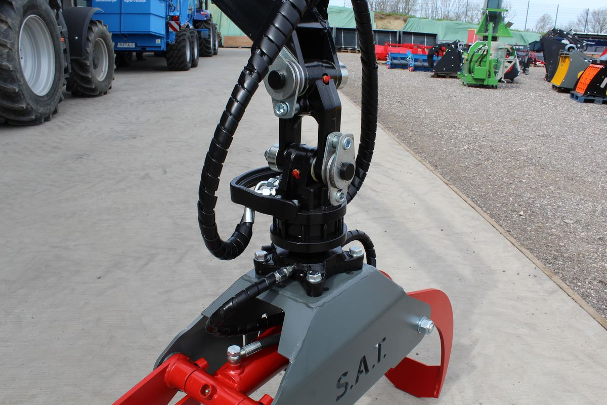 New Forestry trailer Farmi FT7-CR36 Kran-NEU: picture 15
