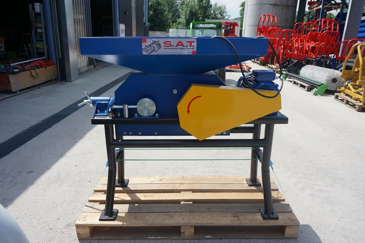 GTH-1800- Getreidequetsche-NEUMASCHINE - Post-harvest equipment: picture 5 GTH-1800- Getreidequetsche-NEUMASCHINE - Post-harvest equipment: picture 5
