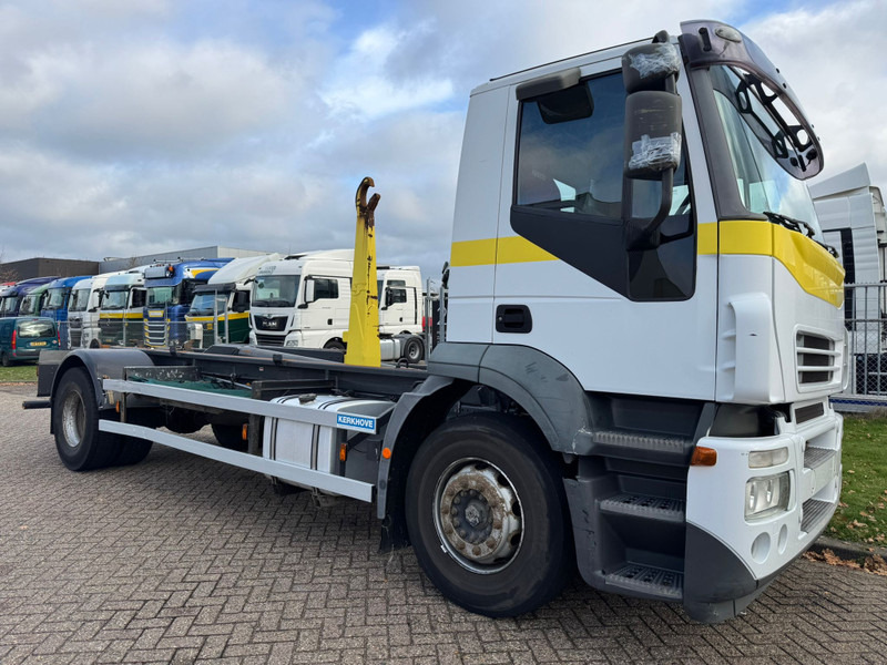 Iveco Stralis AT450 / Manual Gearbox / Full Steel / AJK HookSystem / Belgium Truck - Hook lift truck: picture 2 Iveco Stralis AT450 / Manual Gearbox / Full Steel / AJK HookSystem / Belgium Truck - Hook lift truck: picture 2