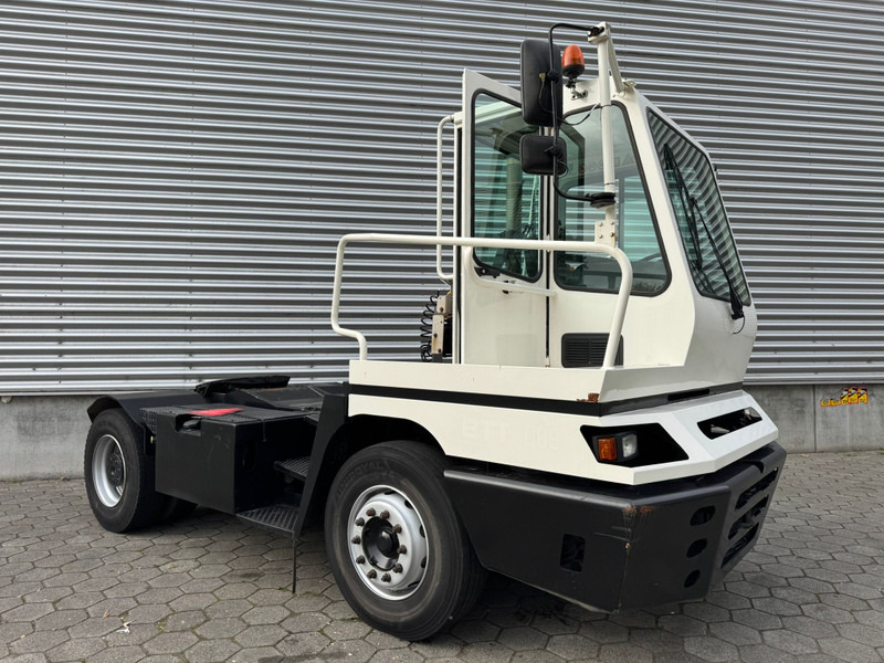 Terberg YT182 / NL Truck - Terminal tractor: picture 2 Terberg YT182 / NL Truck - Terminal tractor: picture 2