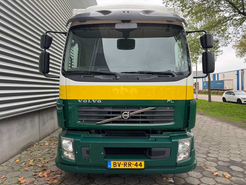 Volvo FL 240 / 6 Cylinder / 18 Tons / Tail Lift / TUV:5-2026 / NL Truck - Box truck: picture 5 Volvo FL 240 / 6 Cylinder / 18 Tons / Tail Lift / TUV:5-2026 / NL Truck - Box truck: picture 5