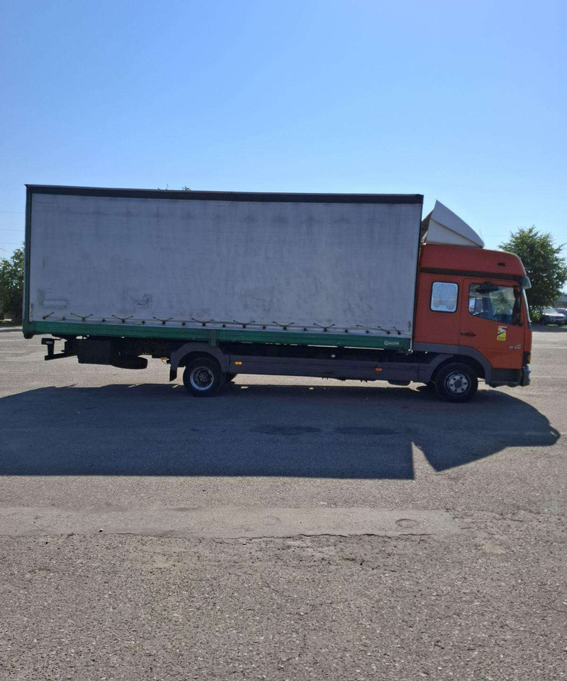 Mercedes-Benz Atego 818 - Curtainsider truck: picture 4 Mercedes-Benz Atego 818 - Curtainsider truck: picture 4