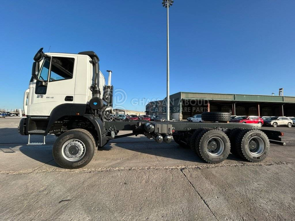 BARCELONA ASTRA CHASSIS 6×6 (HD9 66.42) MY24 - Cab chassis truck: picture 2 BARCELONA ASTRA CHASSIS 6×6 (HD9 66.42) MY24 - Cab chassis truck: picture 2