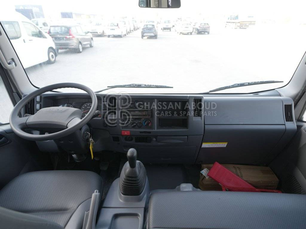 Cab chassis truck ISUZU NPR 85 CREW CABIN MY24: picture 6