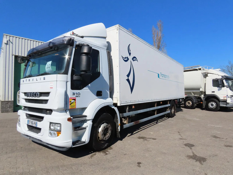 Iveco Stralis 310 8 meter box! Retarder, Great condition! - Box truck: picture 2 Iveco Stralis 310 8 meter box! Retarder, Great condition! - Box truck: picture 2