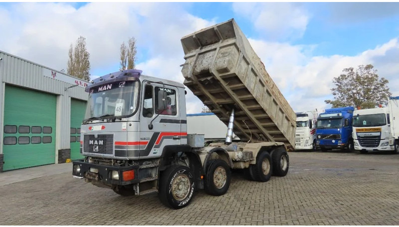 MAN 35.362 8x4 Euro 2, ZF manual gearbox, VERY clean - Tipper: picture 1 MAN 35.362 8x4 Euro 2, ZF manual gearbox, VERY clean - Tipper: picture 1