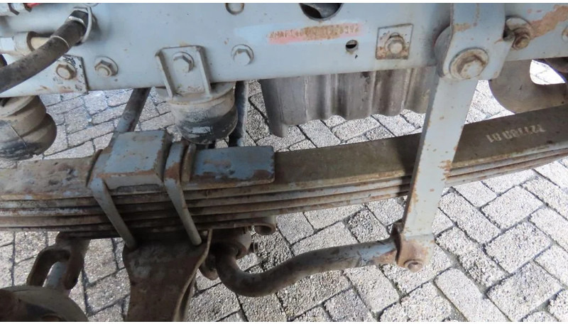 Tipper MAN 35.362 8x4 Euro 2, ZF manual gearbox, VERY clean: picture 20