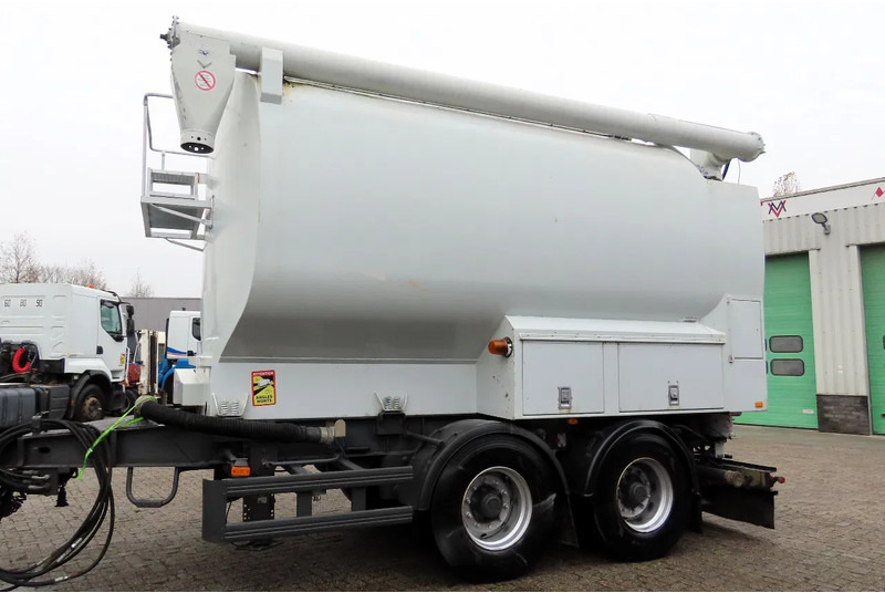 Samro 'AUGER + Air. 4 comp. - Tank trailer: picture 1 Samro 'AUGER + Air. 4 comp. - Tank trailer: picture 1