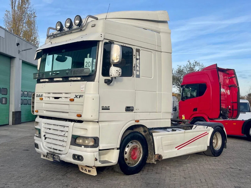 DAF XF 105.460 Manual gearbox! - Tractor unit: picture 1 DAF XF 105.460 Manual gearbox! - Tractor unit: picture 1