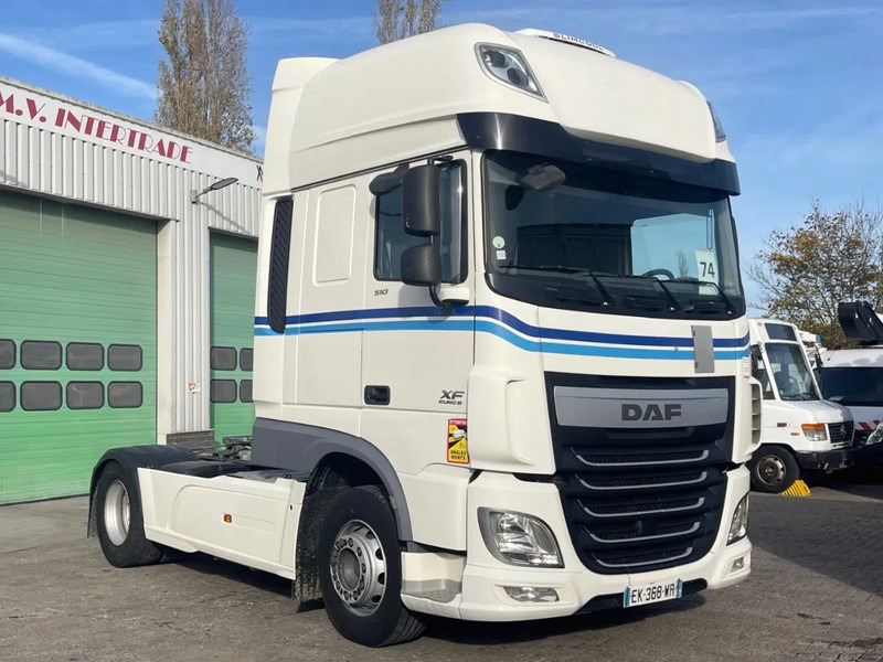 DAF XF 510 MANUAL GEARBOX! PARKING AIRCO, FRIGO - Tractor unit: picture 4 DAF XF 510 MANUAL GEARBOX! PARKING AIRCO, FRIGO - Tractor unit: picture 4