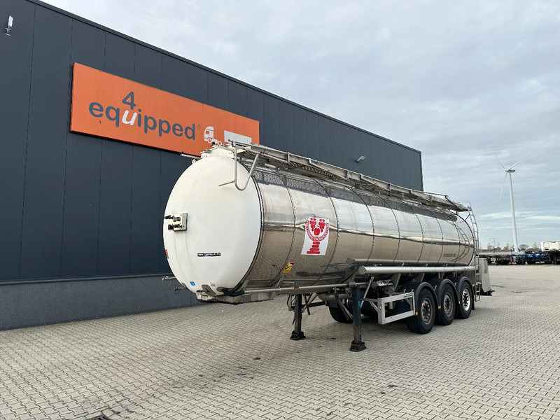 Feldbinder LEVENSMIDDELEN / FOOD / LEBENSMITTEL / 33.500L / 3-COMP / POMP / NL-trailer / APK: 09-2026, 10x beschikbaar - Tank semi-trailer: picture 1 Feldbinder LEVENSMIDDELEN / FOOD / LEBENSMITTEL / 33.500L / 3-COMP / POMP / NL-trailer / APK: 09-2026, 10x beschikbaar - Tank semi-trailer: picture 1