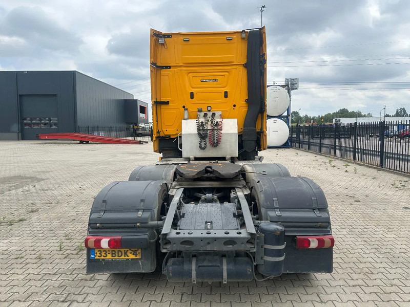 Mercedes-Benz Actros 2748 LS 6x2 BROKEN ENGINE / MOTOR SCHADEN / KAPOTTE MOTOR - Tractor unit: picture 4 Mercedes-Benz Actros 2748 LS 6x2 BROKEN ENGINE / MOTOR SCHADEN / KAPOTTE MOTOR - Tractor unit: picture 4