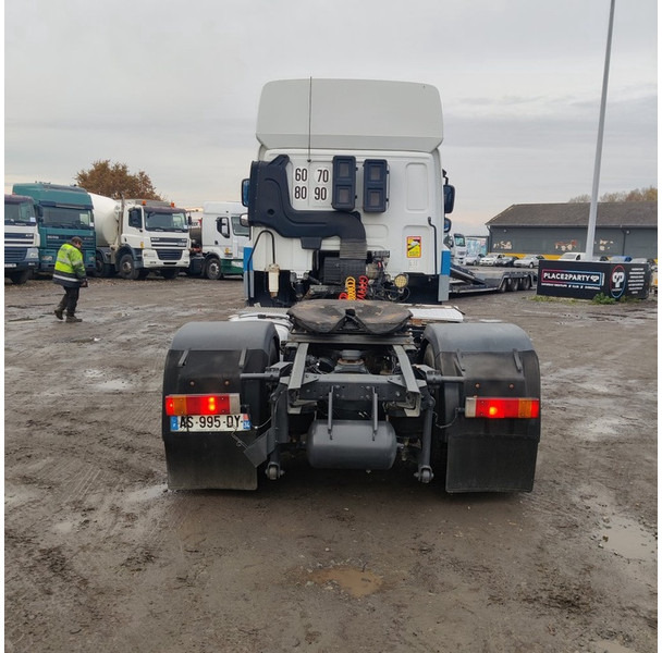 DAF CF-85-460 - Tractor unit: picture 5 DAF CF-85-460 - Tractor unit: picture 5