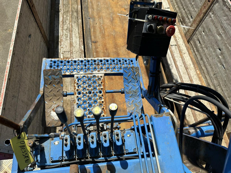 Kennis 11.000 R ROLKRAAN - 2X HYDR - HATZ MOTOR - Loader crane: picture 5 Kennis 11.000 R ROLKRAAN - 2X HYDR - HATZ MOTOR - Loader crane: picture 5