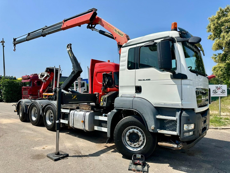 MAN TGS 35.400 8x4 TRIDEM HOOKLIFT T22 + CRANE PALFINGER PK 18001 EH + RADIO - EURO 5 - LIFT/STEERING AXLE - BE TRUCK - Hook lift truck, Crane truck: picture 1 MAN TGS 35.400 8x4 TRIDEM HOOKLIFT T22 + CRANE PALFINGER PK 18001 EH + RADIO - EURO 5 - LIFT/STEERING AXLE - BE TRUCK - Hook lift truck, Crane truck: picture 1