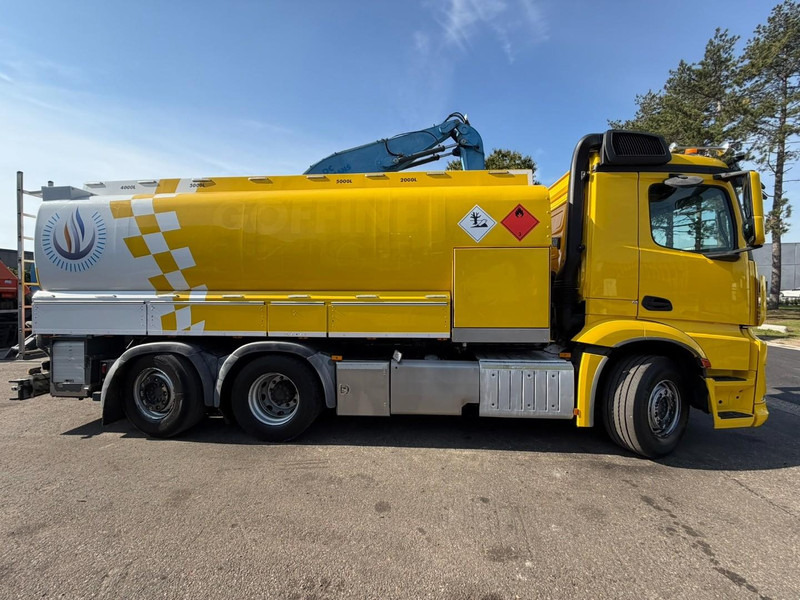 Mercedes-Benz ANTOS 2632 6x2 FUEL TANKER 16.000L - 4 COMP - DIESEL / PETROL - RETARDER - EURO 6 - LIFT / STEERING AXLE - *FULL AIR* - BE TRUCK - Tank truck: picture 4 Mercedes-Benz ANTOS 2632 6x2 FUEL TANKER 16.000L - 4 COMP - DIESEL / PETROL - RETARDER - EURO 6 - LIFT / STEERING AXLE - *FULL AIR* - BE TRUCK - Tank truck: picture 4