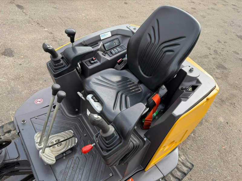 Mini excavator Volvo ECR25D 1159 UREN - SLOOP + SORTEERFUNCTIE - EXTRA HYDR. LEIDINGEN - HYDR SNELWISSEL - CE - BE MACHINE: picture 7