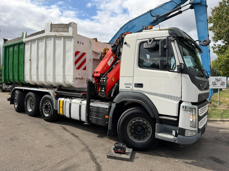 Volvo FM 420 8x2 HOOKLIFT + CRANE PALFINGER PK19.001 SLD B - *294.000km* - EURO 6 - LIFT + STEERING AXLE - I SHIFT - BE TRUCK - Hook lift truck, Crane truck: picture 2 Volvo FM 420 8x2 HOOKLIFT + CRANE PALFINGER PK19.001 SLD B - *294.000km* - EURO 6 - LIFT + STEERING AXLE - I SHIFT - BE TRUCK - Hook lift truck, Crane truck: picture 2