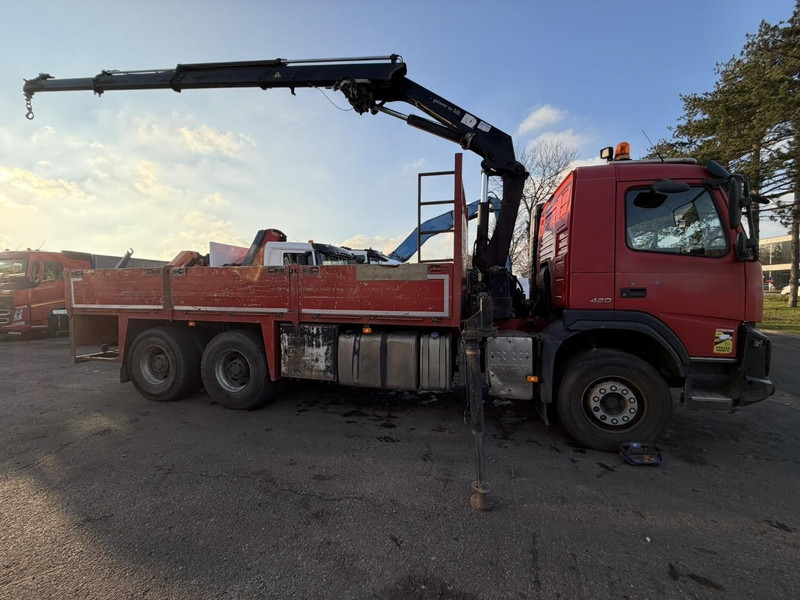 Volvo FMX 420 6X4 + CRANE HMF 1720 + winch + radio - BIG AXLES / HUB REDUCTION - STEEL SPRING / BLATT - PLATFORM 6m10 - Crane truck: picture 5 Volvo FMX 420 6X4 + CRANE HMF 1720 + winch + radio - BIG AXLES / HUB REDUCTION - STEEL SPRING / BLATT - PLATFORM 6m10 - Crane truck: picture 5