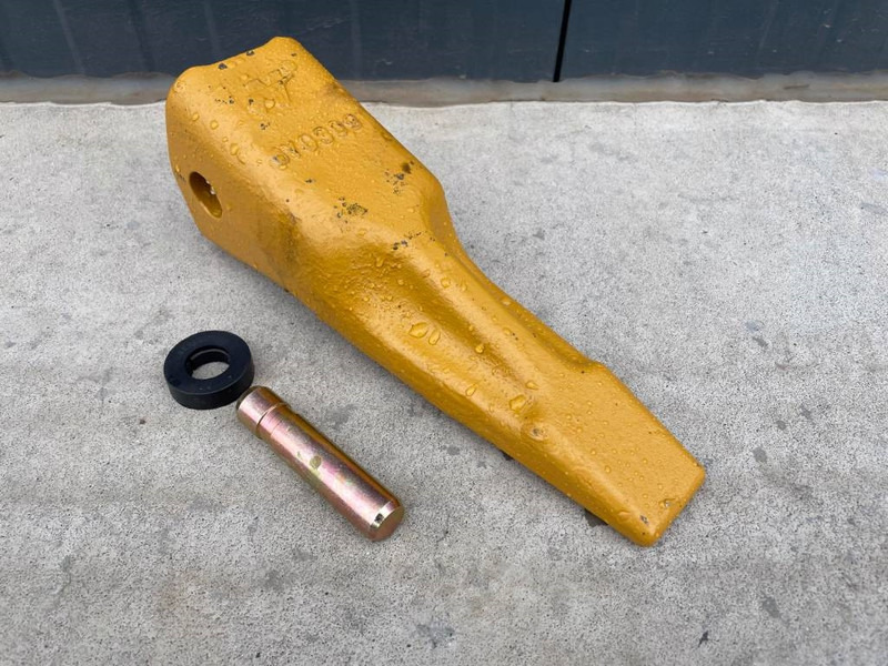 Cat 120H / 120M / 140H / 140M / 160H / 160M Ripper Tip - Attachment for Construction machinery: picture 2 Cat 120H / 120M / 140H / 140M / 160H / 160M Ripper Tip - Attachment for Construction machinery: picture 2