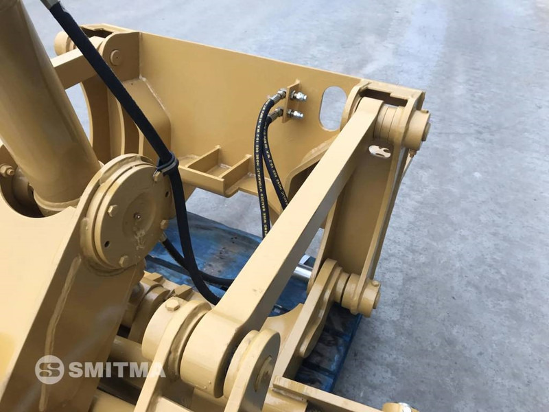 Cat 160H - Attachment for Construction machinery: picture 5 Cat 160H - Attachment for Construction machinery: picture 5