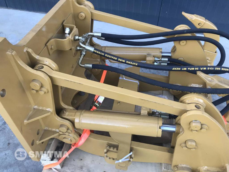 Cat D5K2 - Attachment for Construction machinery: picture 4 Cat D5K2 - Attachment for Construction machinery: picture 4