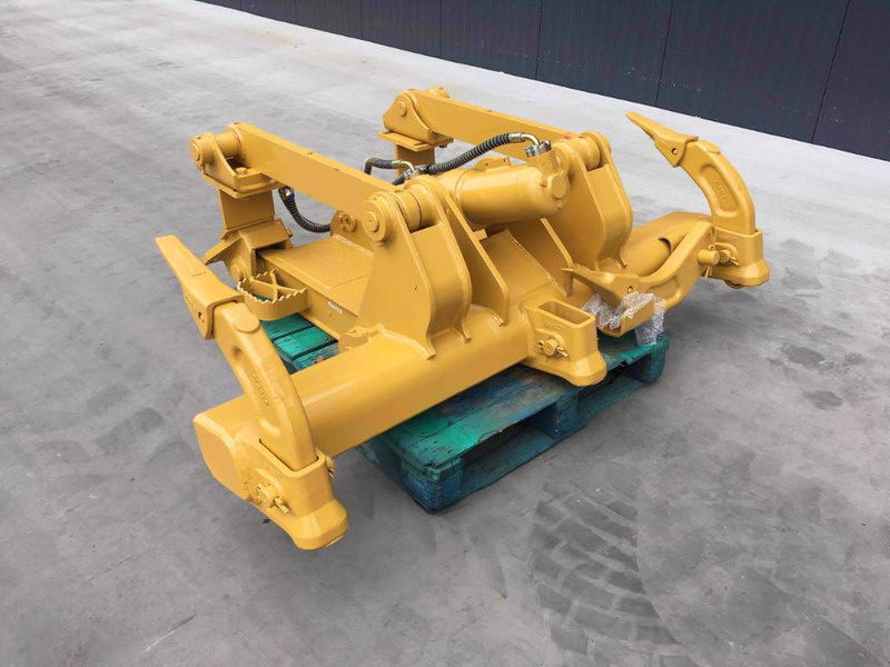 Cat D6K2 - Attachment for Construction machinery: picture 2 Cat D6K2 - Attachment for Construction machinery: picture 2
