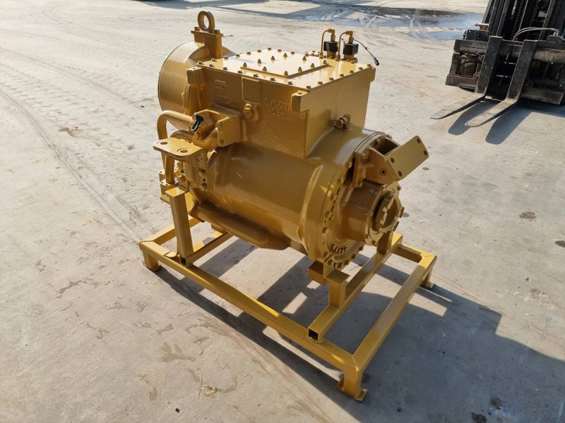 Cat Transmission 740 - Attachment for Construction machinery: picture 2 Cat Transmission 740 - Attachment for Construction machinery: picture 2