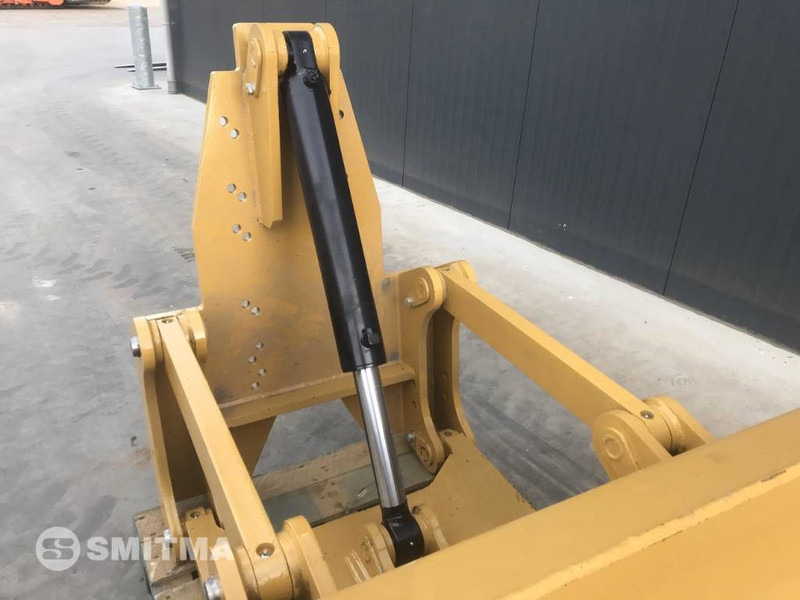 Cat 12M3 - Blade for Construction machinery: picture 5 Cat 12M3 - Blade for Construction machinery: picture 5