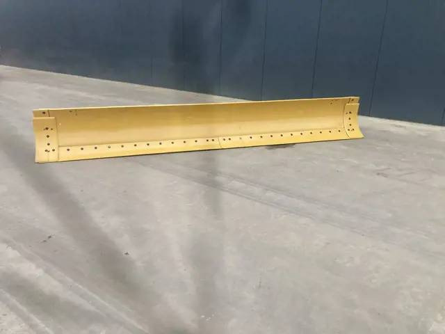 Cat 140M3 Moldboard - Blade for Construction machinery: picture 1 Cat 140M3 Moldboard - Blade for Construction machinery: picture 1