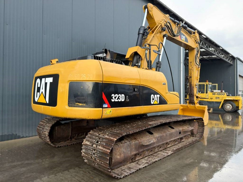 Cat 323D L - Crawler excavator: picture 4 Cat 323D L - Crawler excavator: picture 4