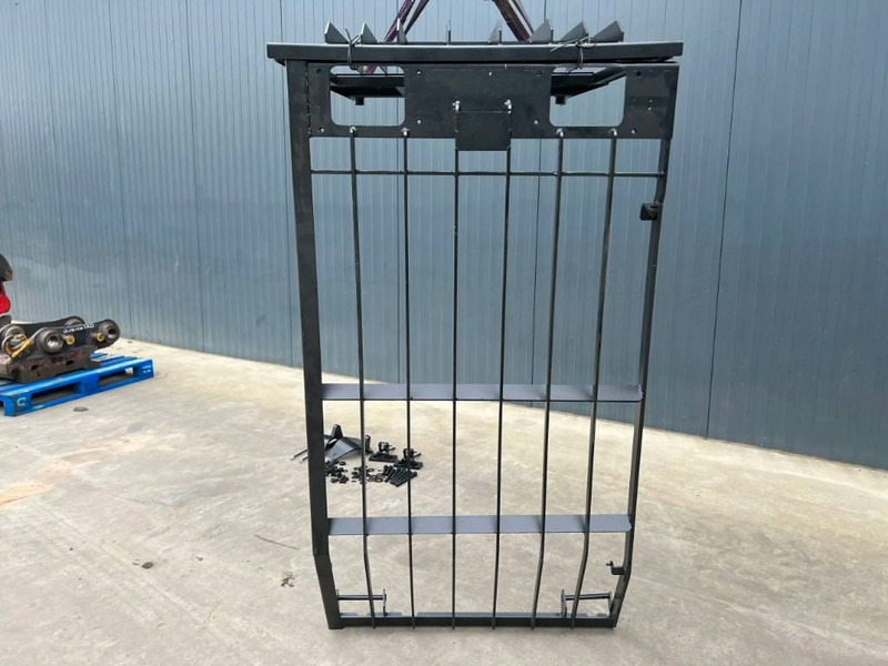 Cat 336D Guard - Cab and interior for Construction machinery: picture 4 Cat 336D Guard - Cab and interior for Construction machinery: picture 4