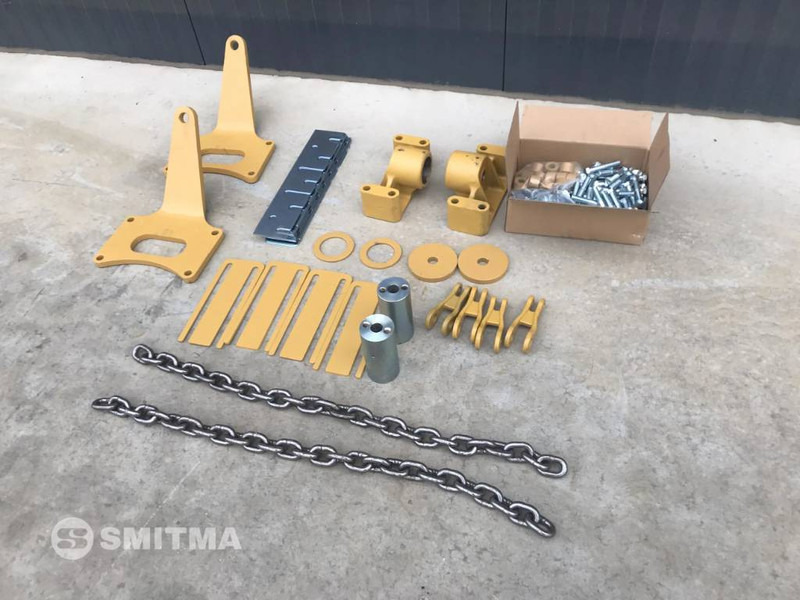 Cat 730C2 - Tail lift for Construction machinery: picture 5 Cat 730C2 - Tail lift for Construction machinery: picture 5