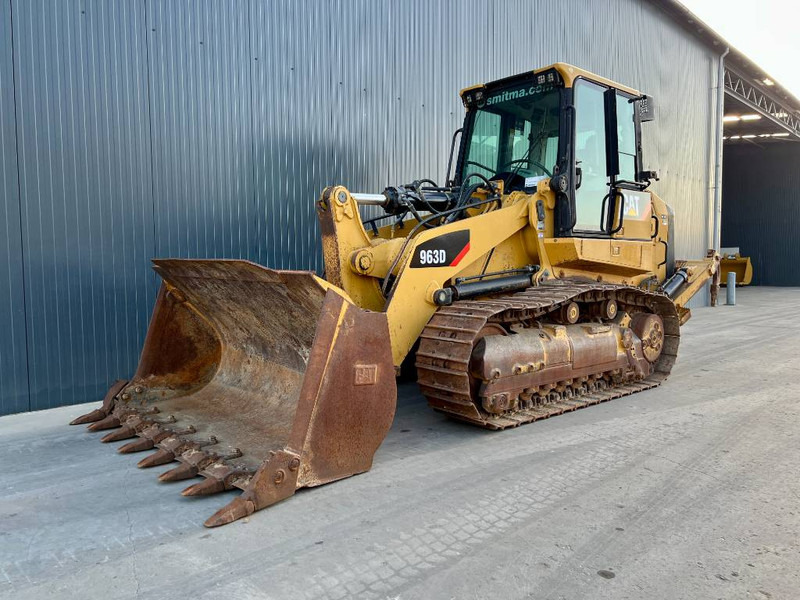 Crawler loader Cat 963D: picture 1
