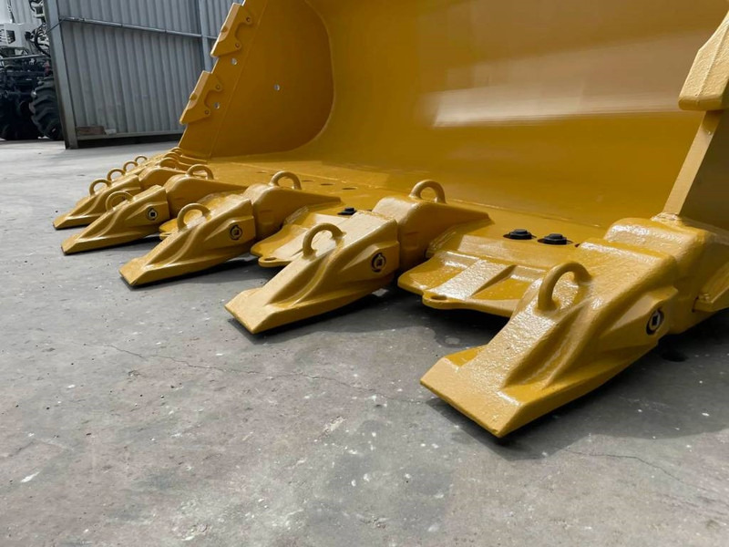 Cat 988K - Bucket for Construction machinery: picture 4 Cat 988K - Bucket for Construction machinery: picture 4