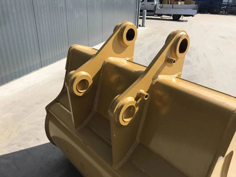 Cat M322D 1.40m - Bucket for Construction machinery: picture 4 Cat M322D 1.40m - Bucket for Construction machinery: picture 4